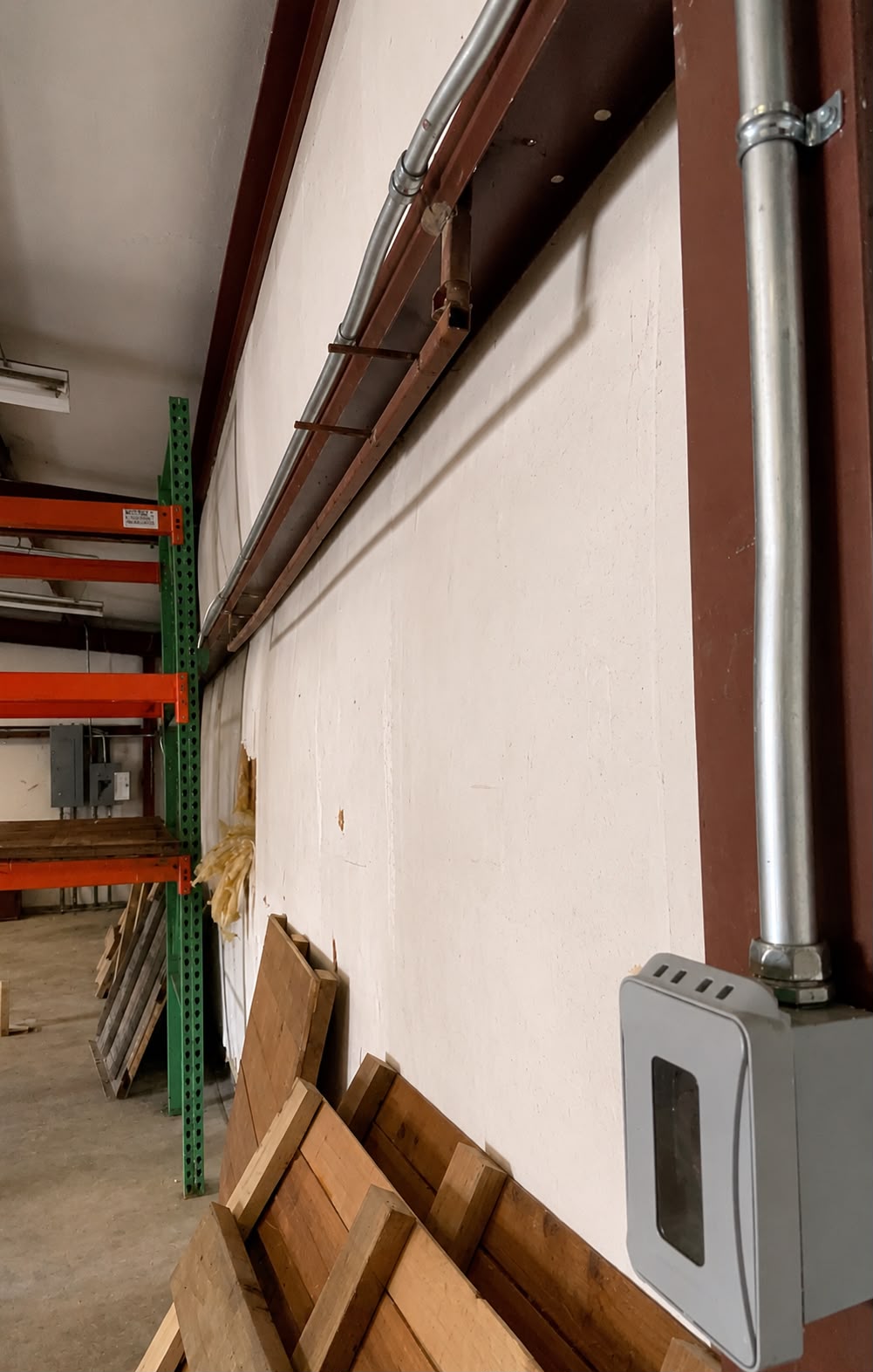 Warehouse and logistics electrical infrastructure in Grand Prairie, Texas